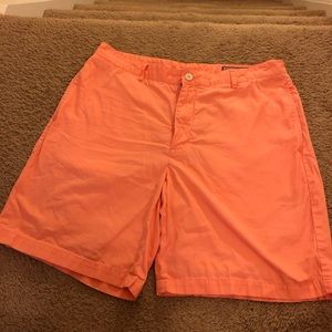 Orange Vineyard Vine shorts. Men’s size 38